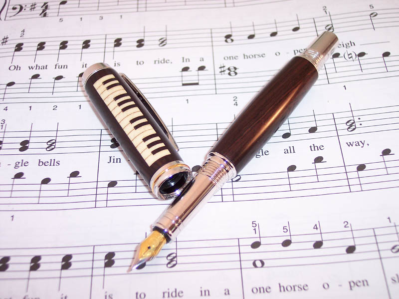 Piano fountain pen