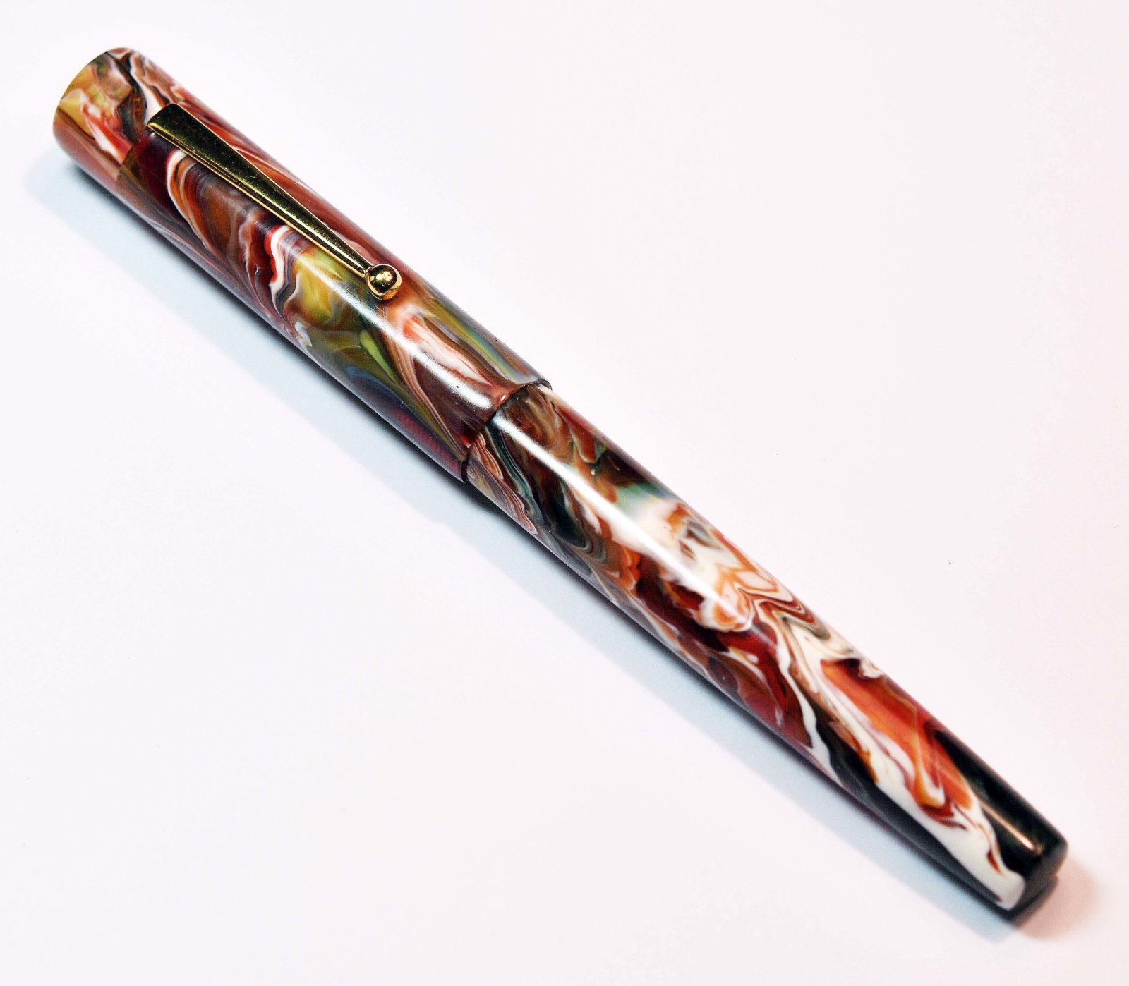 Primary Manipulation Custom Fountain Pen_1.jpg