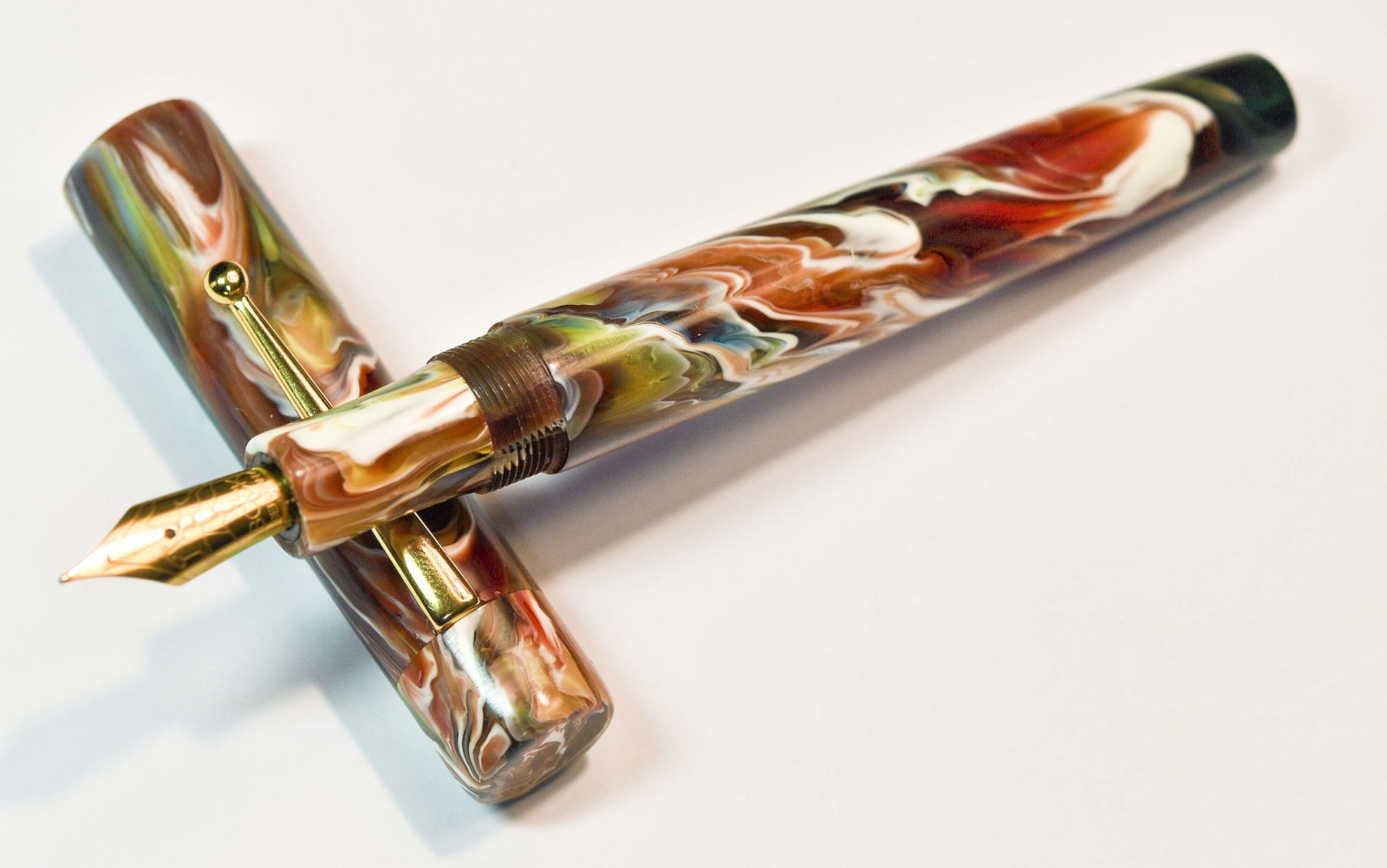 Primary Manipulation Custom Fountain Pen_2.JPG