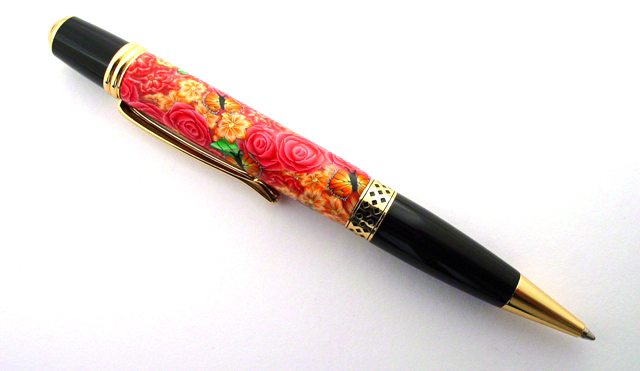 Red Rose Mesa Pen