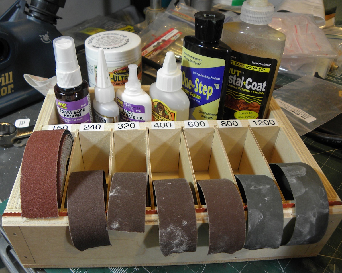 Sandpaper caddy