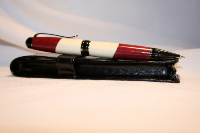 segmented cigar pen