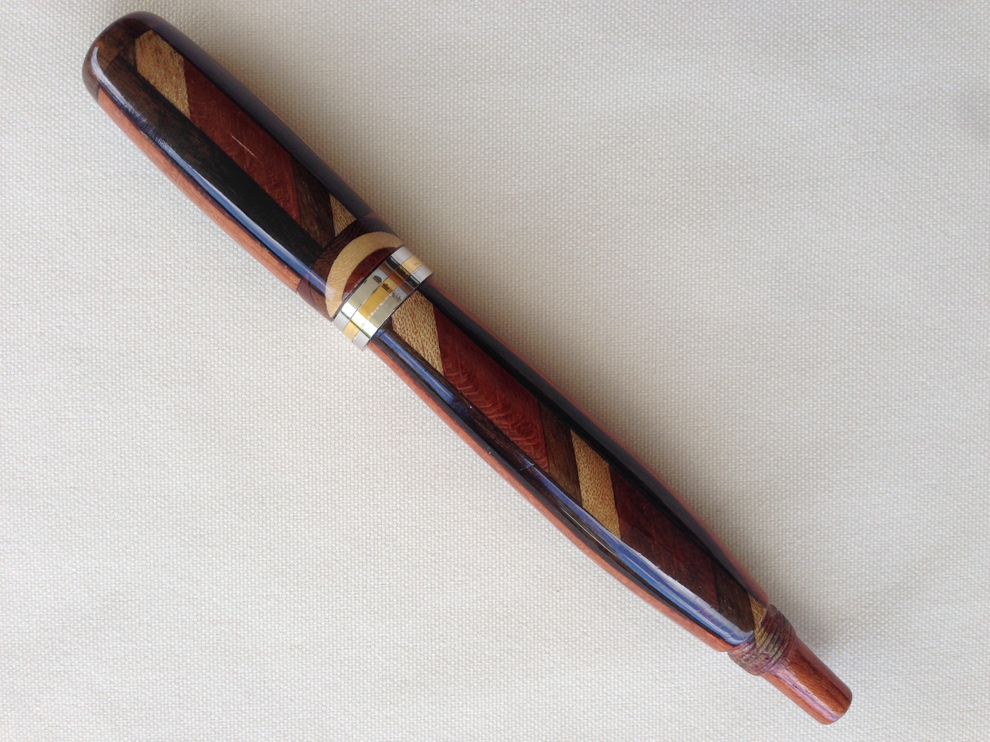 Segmented fountain pen2