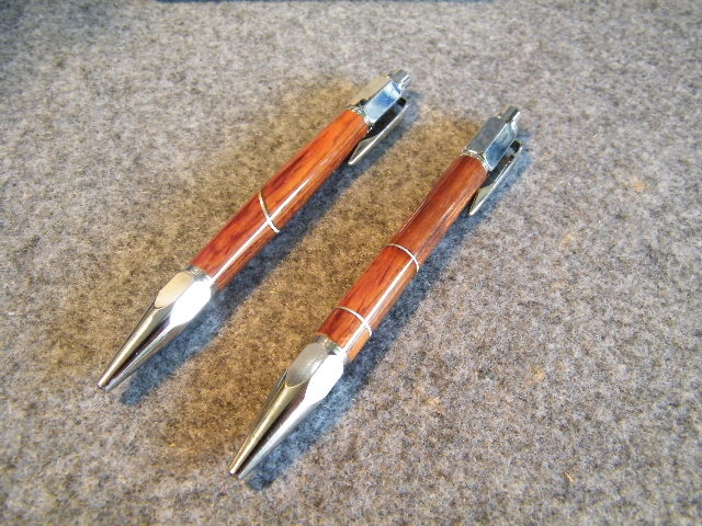 segmented pens