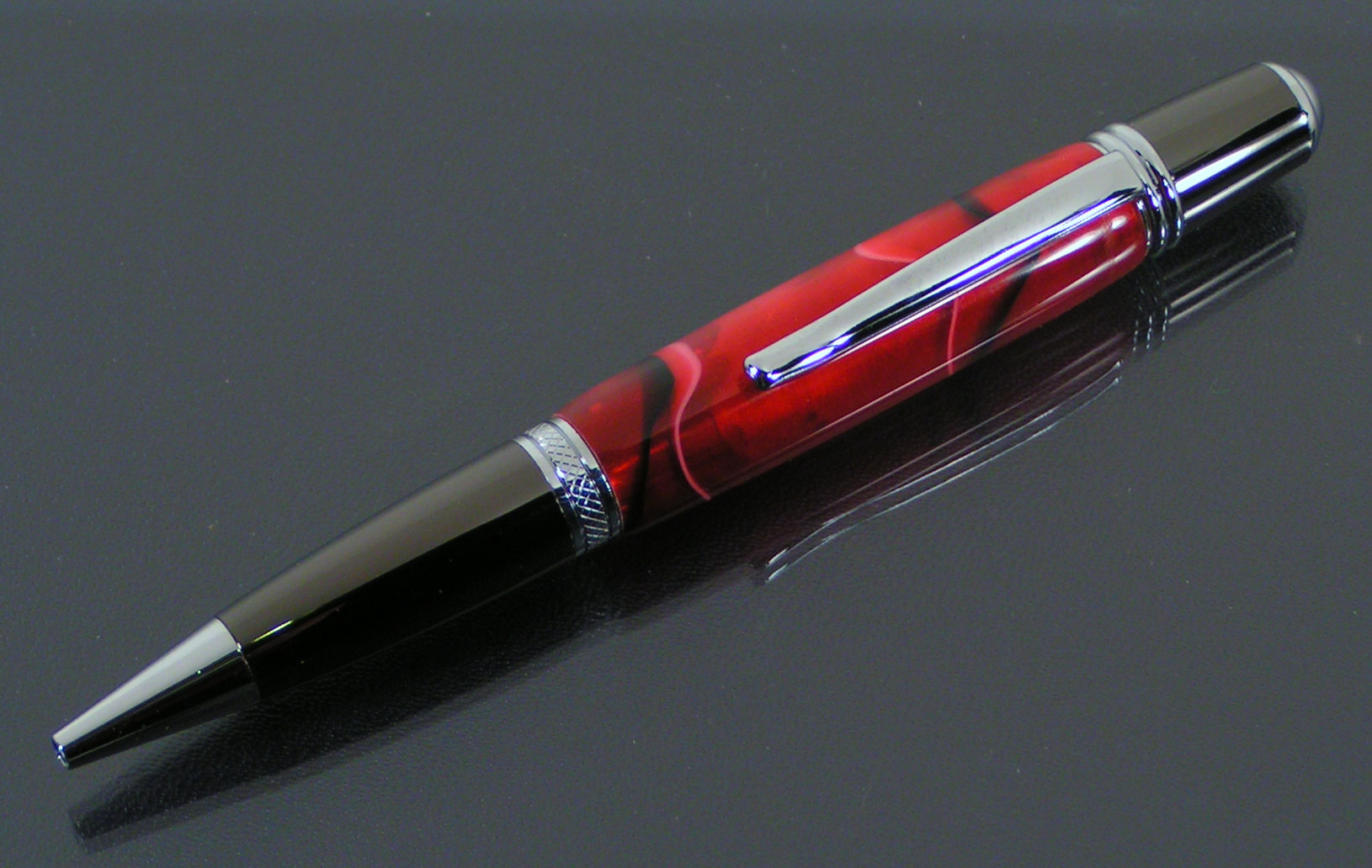 Sierra Black/Chrome in Red/Black Acrylic