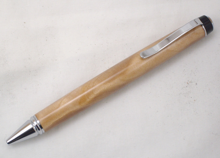 Single barrel Cigar pen in quilted maple