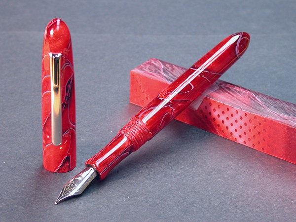 Strawberry Closed-end Fountain Pen