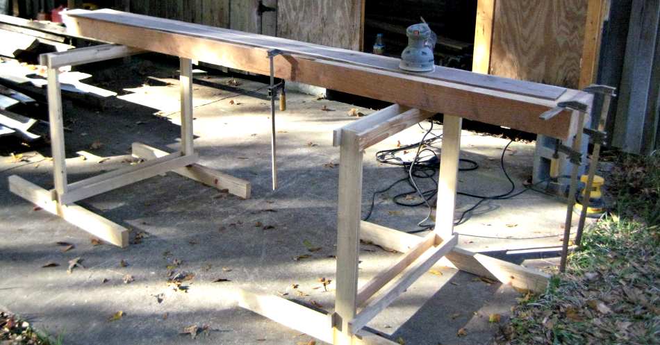 Temporary outdoor workbench