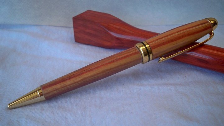 Tulipwood Designer