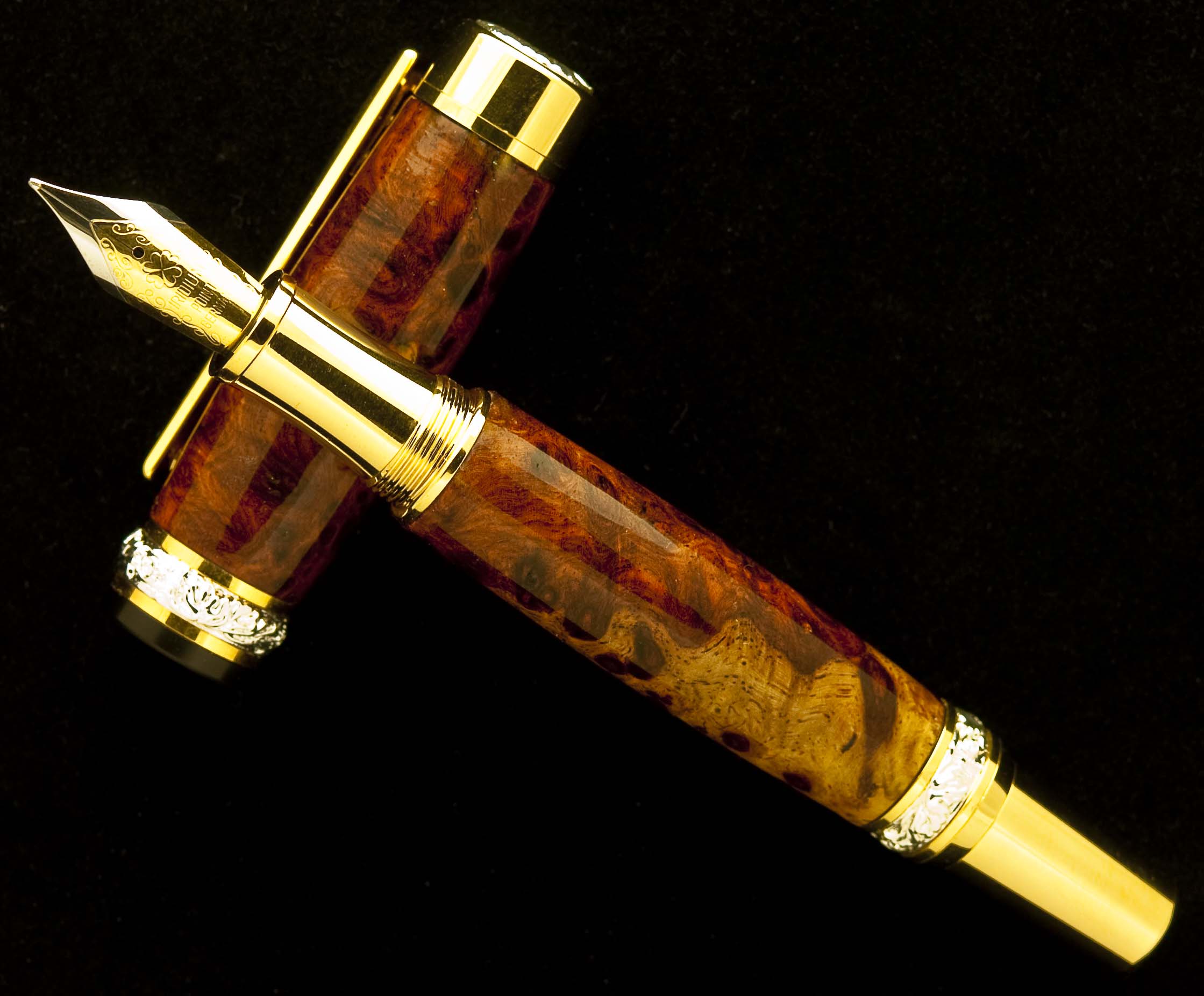 Two Tone Amboyna Burl on Cambridge Pen