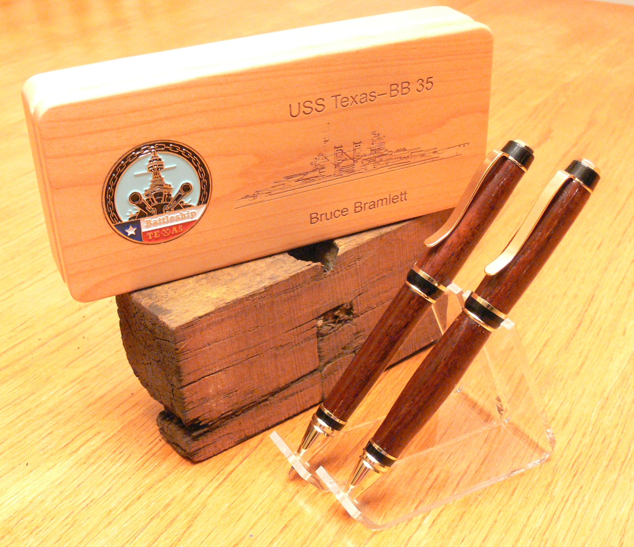 USS Texas pens & box