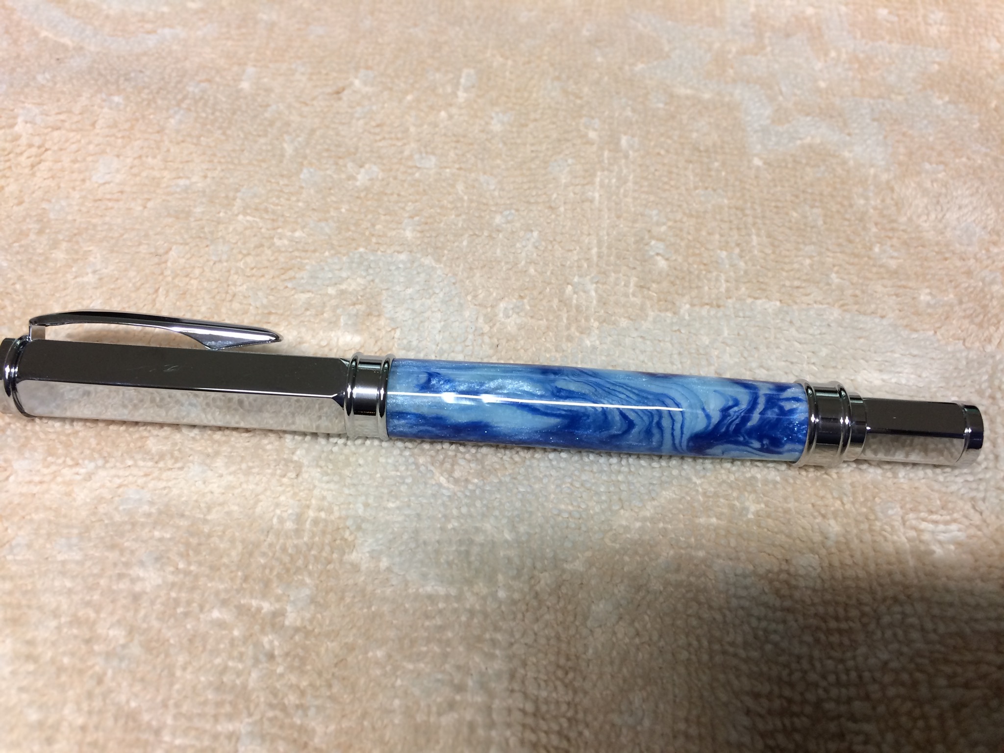 Vertex Fountain Pen - Chrome with Blue