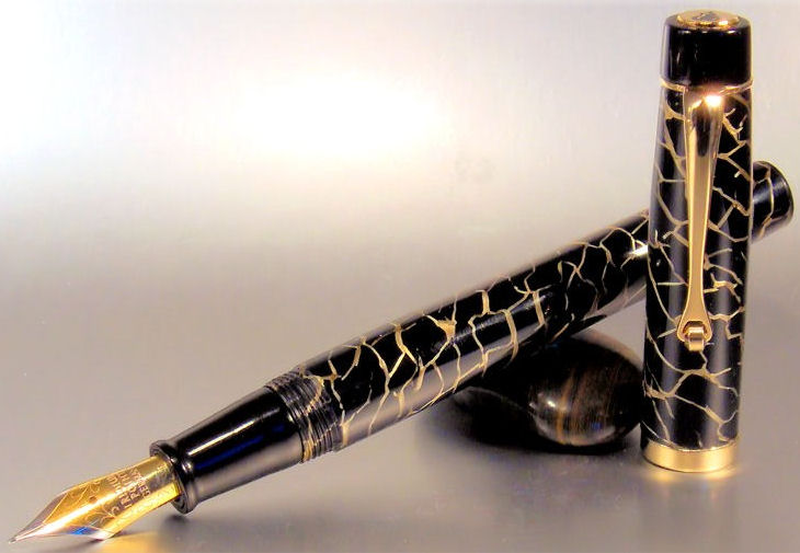 Vintage Celluloid Fountain Pen