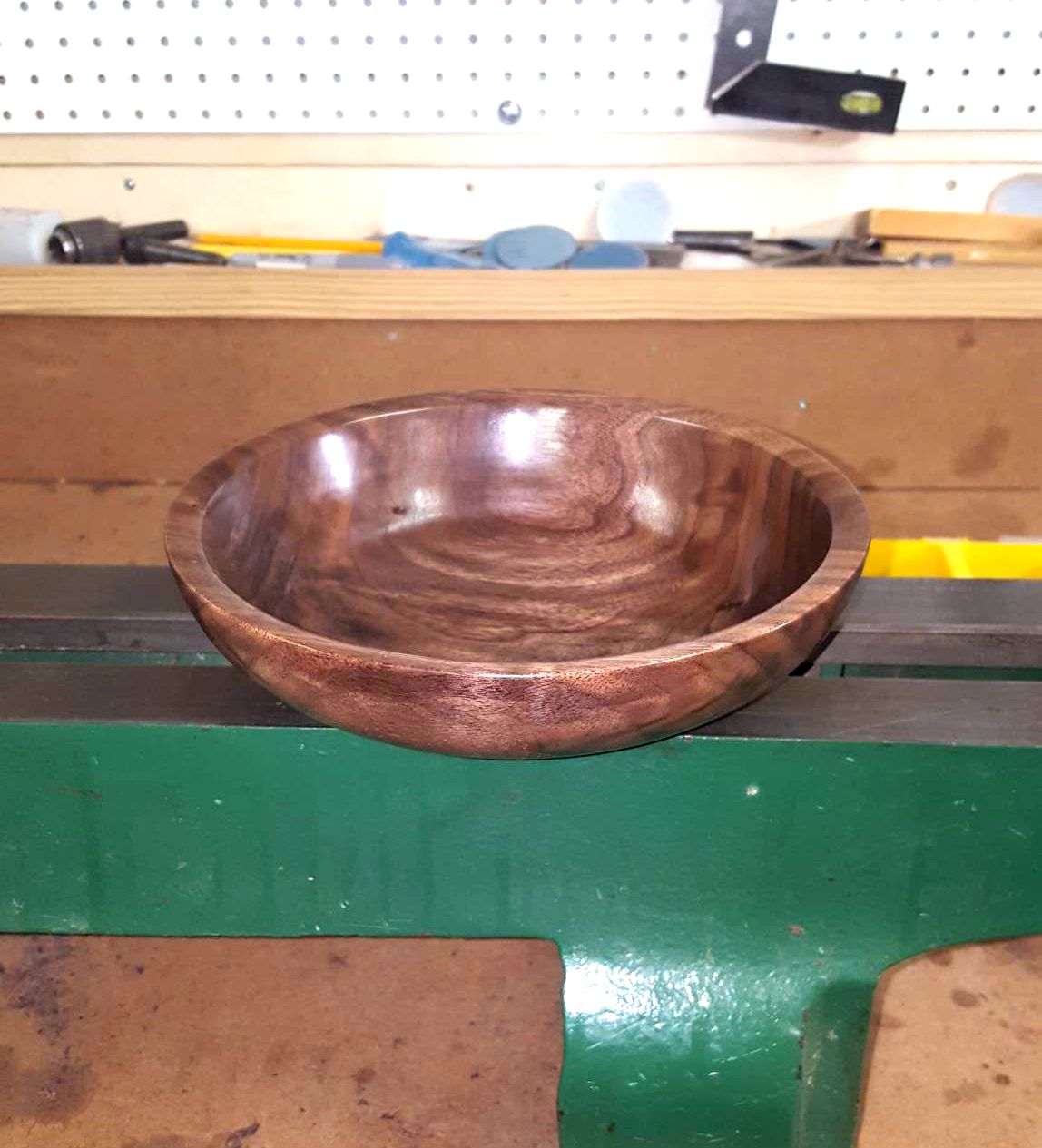 Walnut 3d.jpg