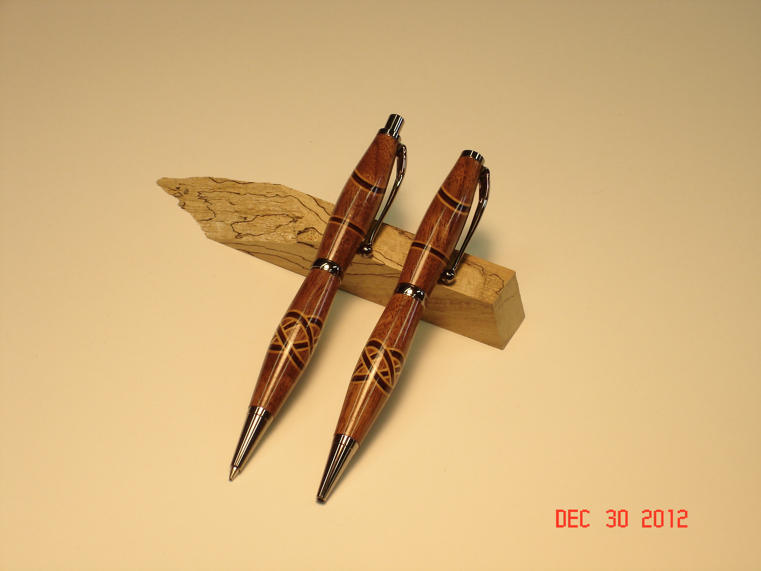 Walnut pen and pencil