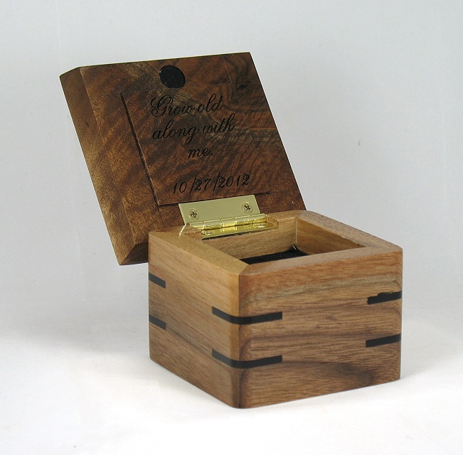 Walnut Ring Box