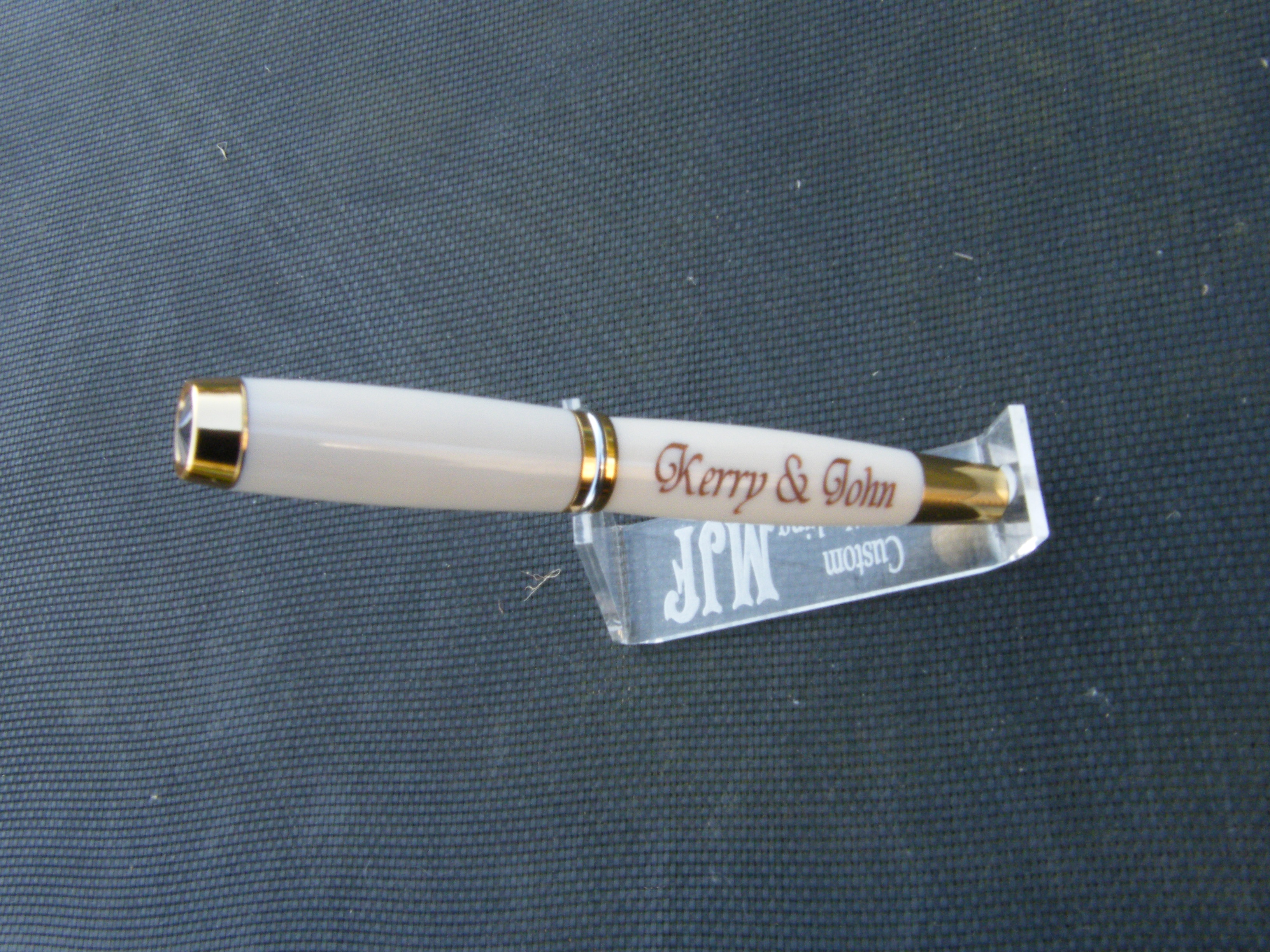 wedding pen