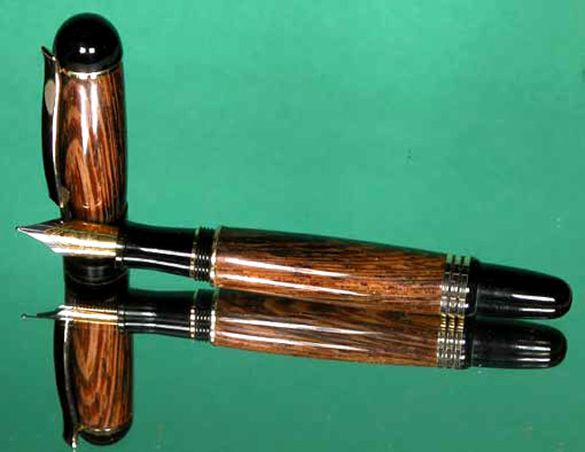 Wenge Churchill Fountain Pen