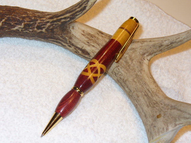 XXX-Celtic Knot in yellowheart, Bloodwood