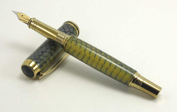 Yellow Belly Snakeskin Fountain Pen