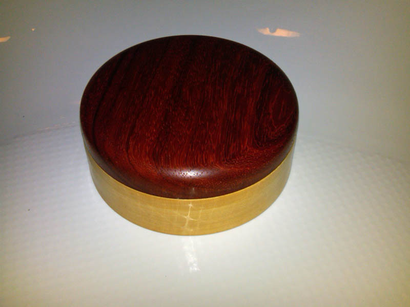 1_lidded-box1b.jpg