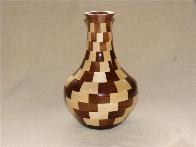 SegVase1.jpg