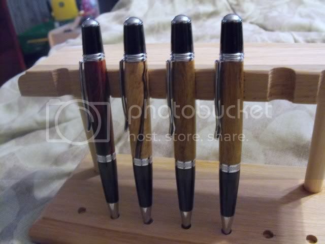 pens-2010005.jpg