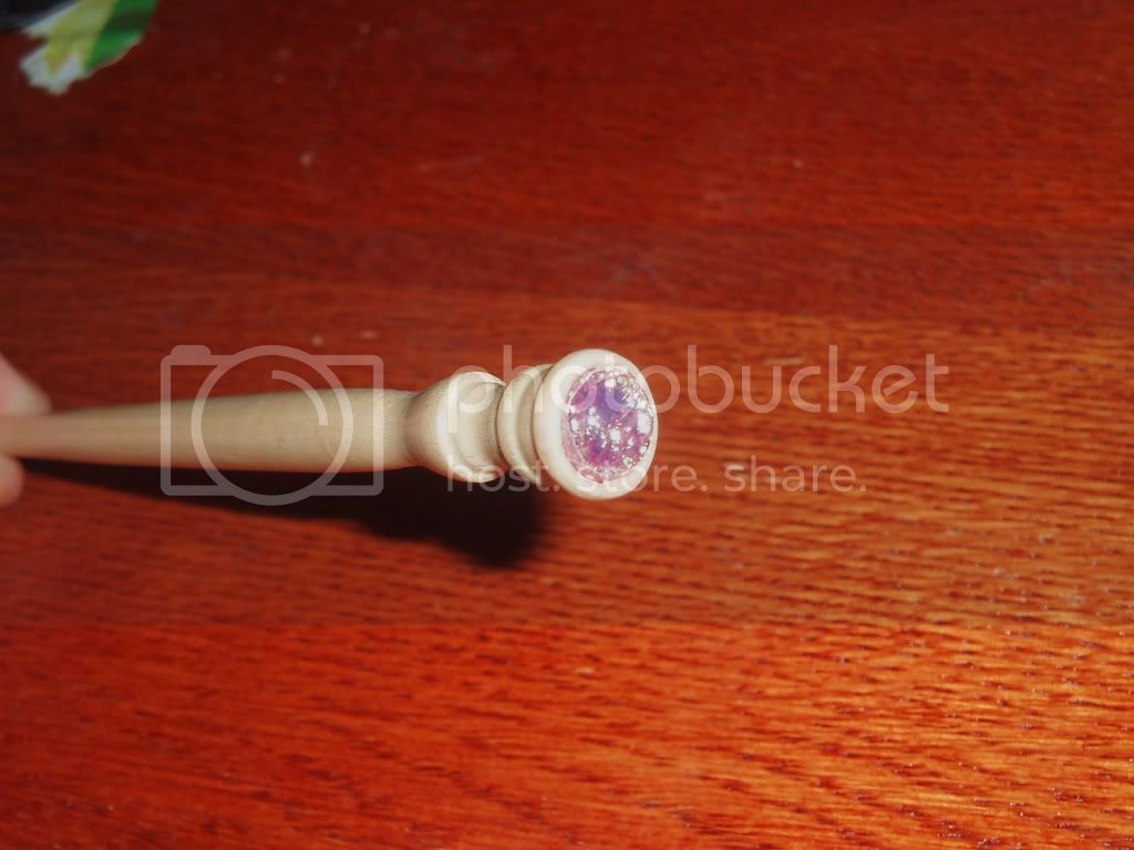83.7CloseupofKnobDichroicglass.jpg