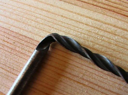 bent-drill-bit1-530x394.jpg