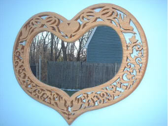 Copy_of_Heartshape_Mirror.jpg